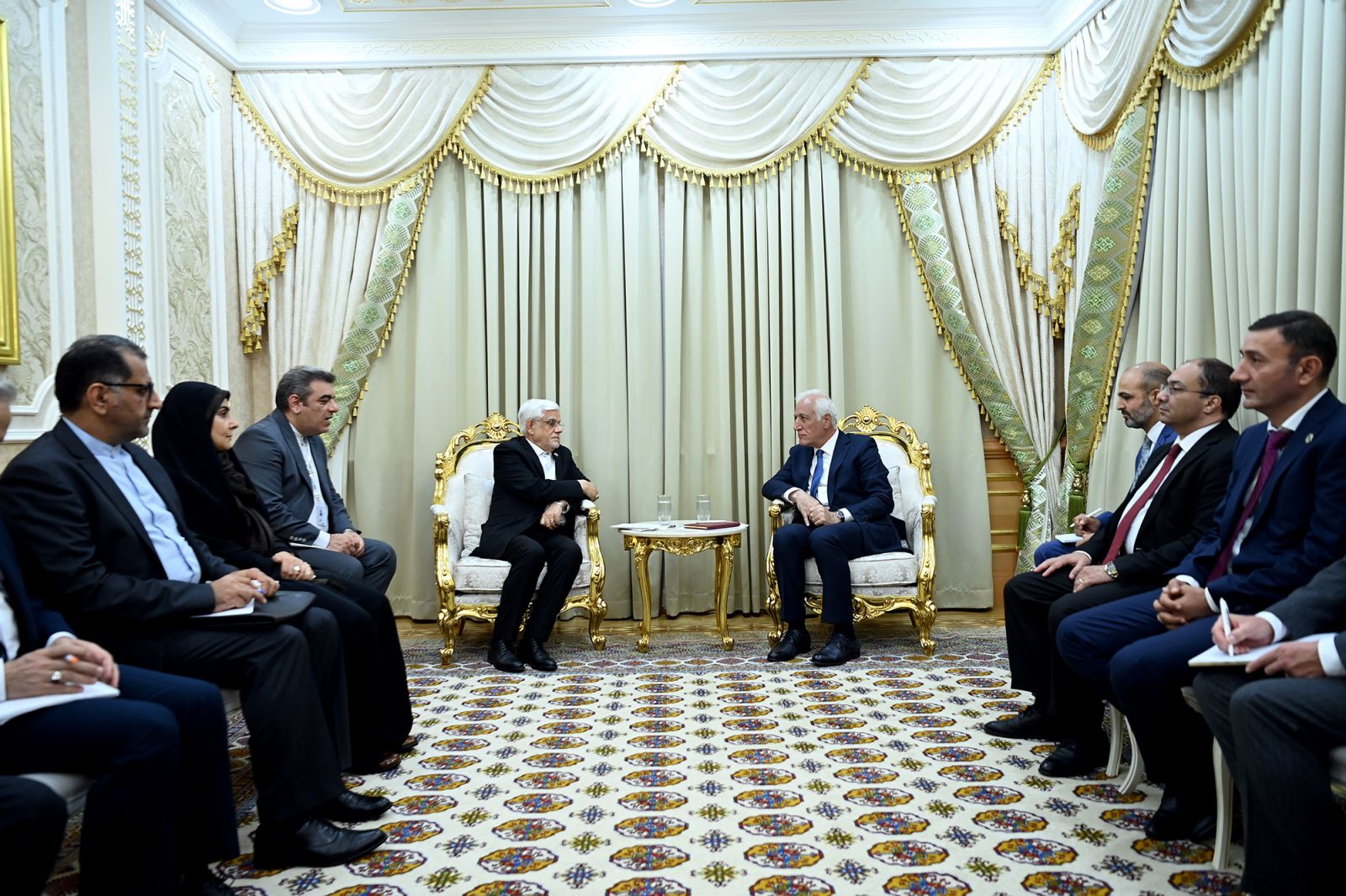Iranian Vice President Expresses Support for Regional Stability