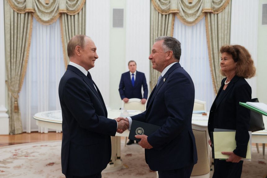 Putin and US Envoy Witkoff Conclude Three-Hour Meeting at the Kremlin