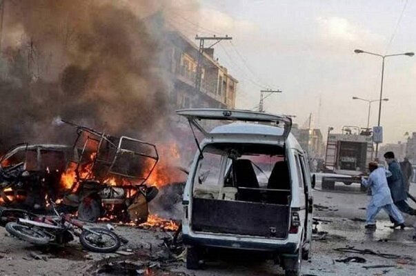 ۱۱ کشته در انفجارهای تروریستی پاکستان