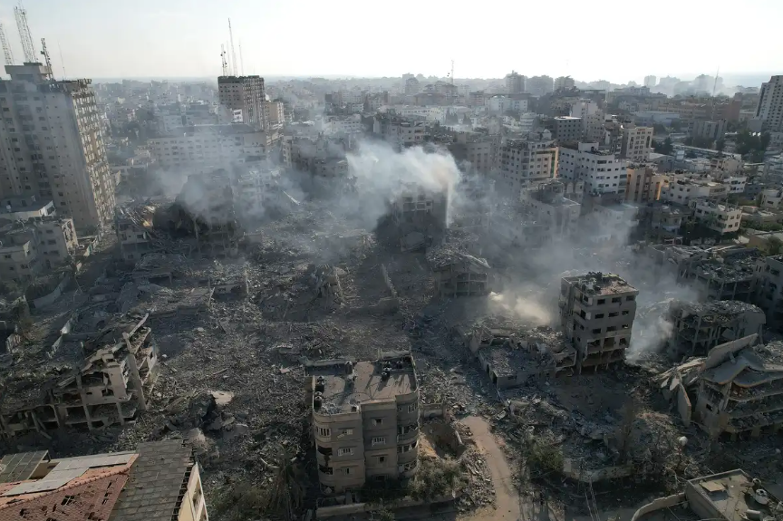 Dozens Killed in Israeli Air Raids on Gaza City as Humanitarian Conditions Deteriorate