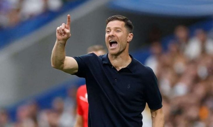 ألونسو يحذر ريال مدريد من الغرور قبل الديربي