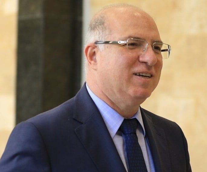 وزير العمل اللبناني: انسحبنا من جلسة الحكومة بسبب مناقشة خطة الجيش ولا ننوي الاستقالة
