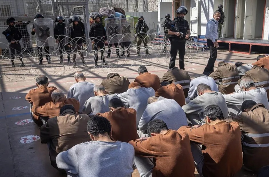 هيئة الأسرى الفلسطينيين: المحاكم العسكرية تعرقل إجراءات الإفراج عن الأسرى