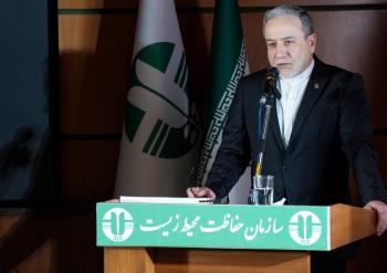 Araghchi Urges Global Accountability for Environmental Destruction During Wars