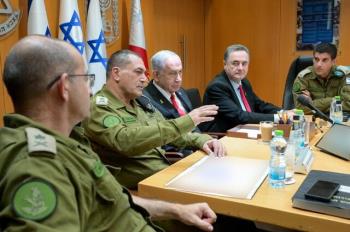 How’s Iran Becoming Point of Dispute between Netanyahu and His Army Chief?