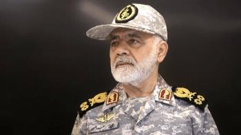 هشدار فرمانده قرارگاه خاتم الانبیا خطاب به ترامپ: سگ زرد برادر شغال است!