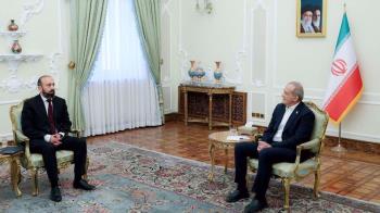 Pezeshkian: US Talks Serve No Purpose