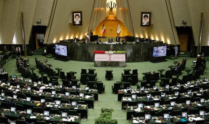 Iranian Parliament Responds to Trump Rhetoric Against Leader of The Islamic Revolution