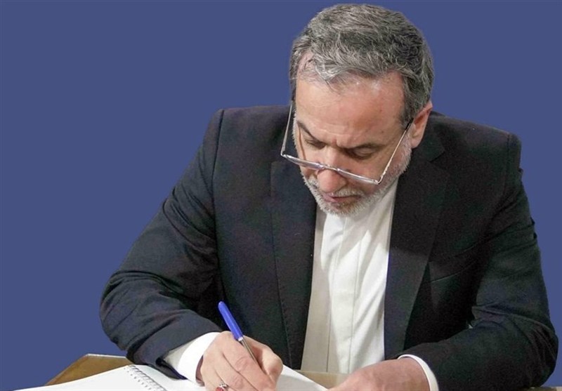 عراقجي يردّ على تصريحات جيه دي فانس بلغة الإحصاء والأرقام