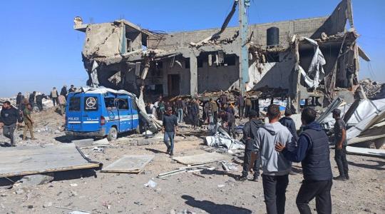 شرطة غزة: طواقم الإنقاذ لا تزال تُخلي الشهداء والجرحى من مركز الشيخ رضوان