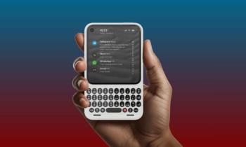 جهاز “Clicks Communicator”.. هل هناك مكان لـ “بلاك بيري” جديدة في عصر اللمس؟