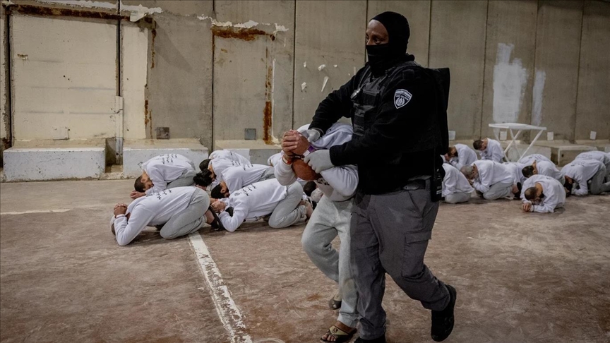 خطة الإعدام داخل السجون: جدل قانوني وحقوقي واسع حول توجهات الكيان الإسرائيلي تجاه الأسرى الفلسطينيين