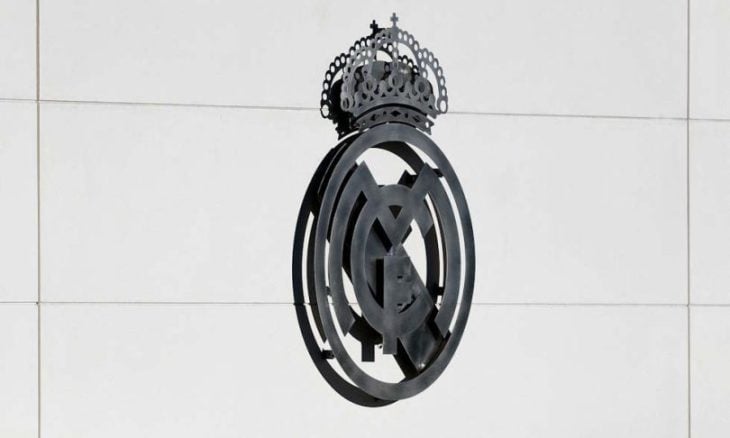 اليويفا وريال مدريد يتوصلان لاتفاق لإنهاء النزاع القانوني بشأن دوري السوبر