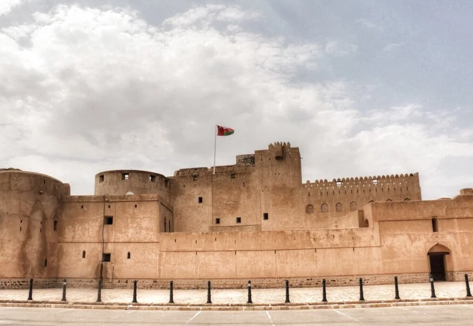 سلطنة عمان تدرج حصنين وحارتين على قائمة التراث الإسلامي