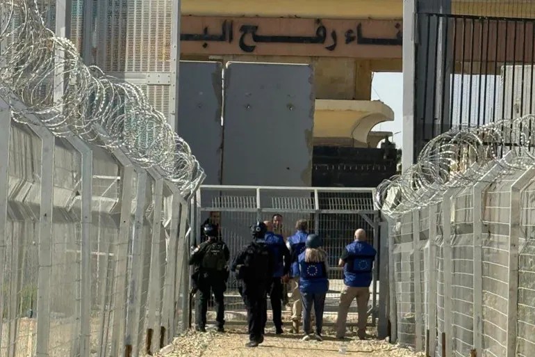 المقاومة الفلسطينية: إذلال العائدين إلى غزة يأتي امتدادًا لإجرام الاحتلال بحق شعبنا