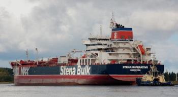 Armed Boats Challenge to Capture Vessel in Strait of Hormuz