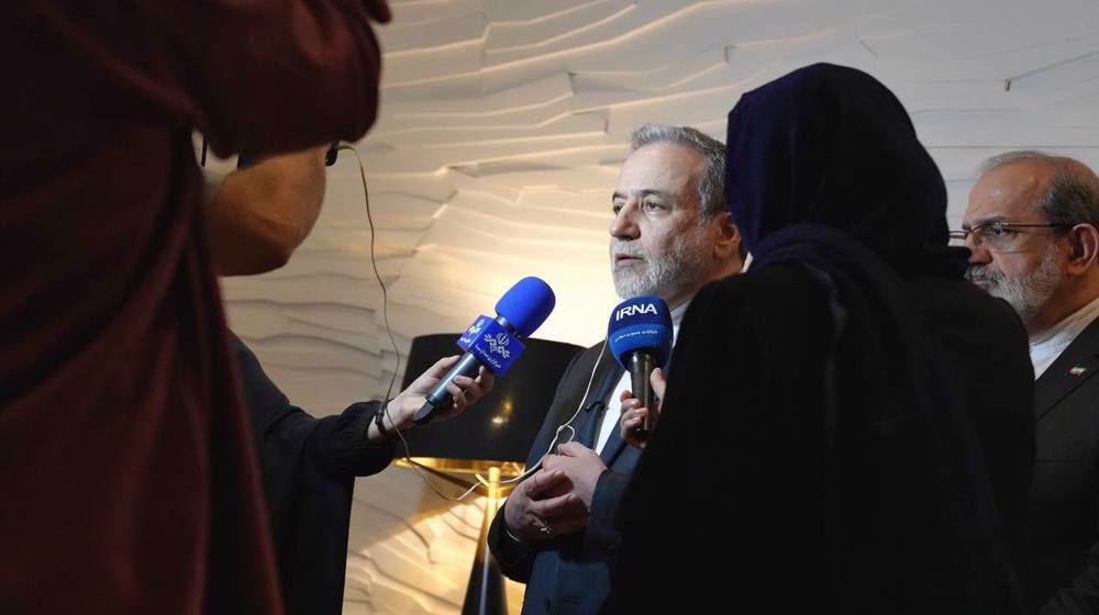 US-Iran Talks Conclude in Muscat; Iranian FM Declares "Good Start"