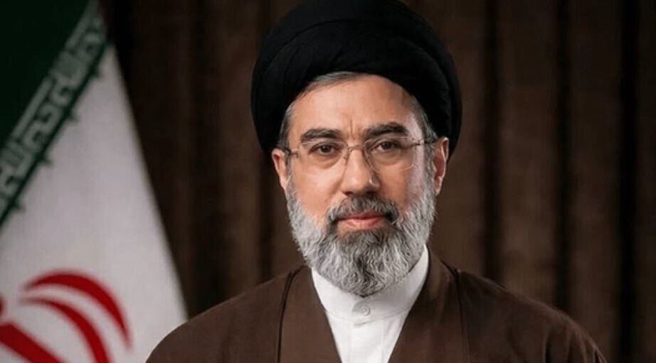"اليوم يئس الذين كفروا من دينكم"