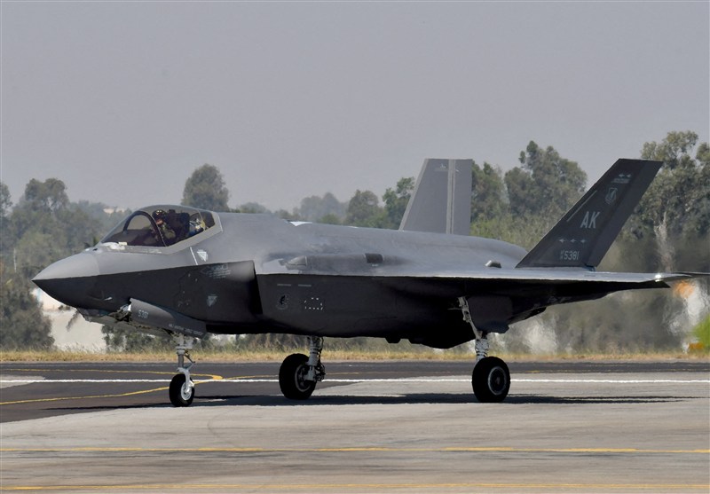 بيان للحرس الثوري حول استهداف مقاتلة "F-35" تابعة للجيش الأمريكي المعتدي