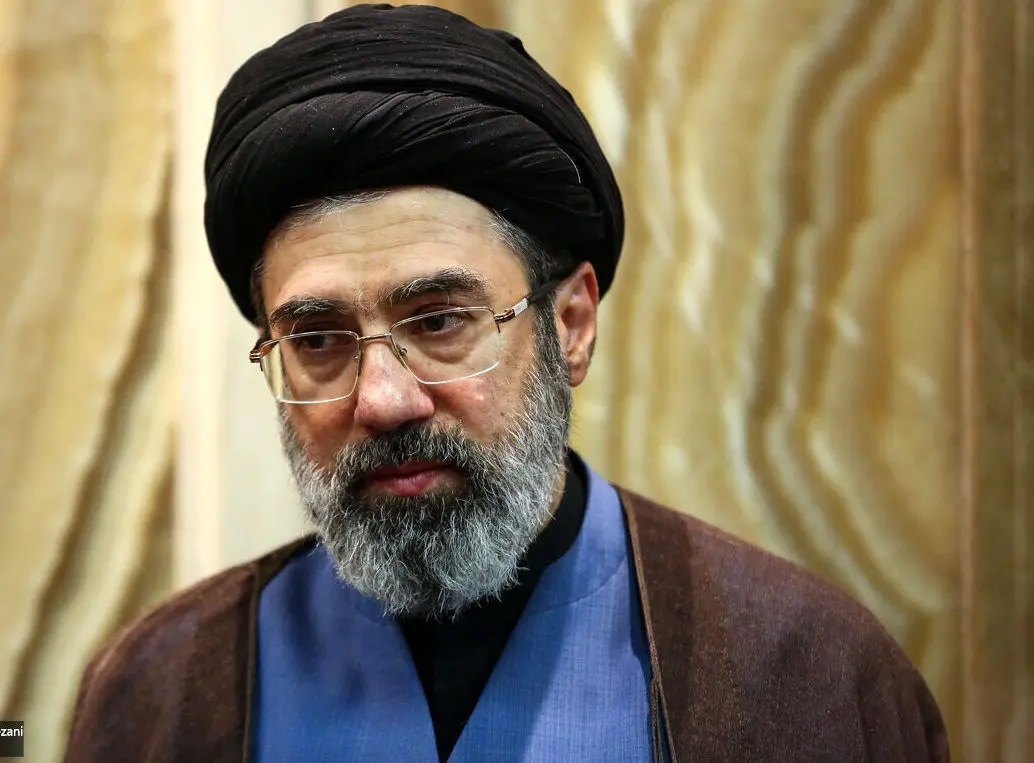 آیت‌الله سید مجتبی خامنه‌ای رهبر جدید انقلاب اسلامی شد