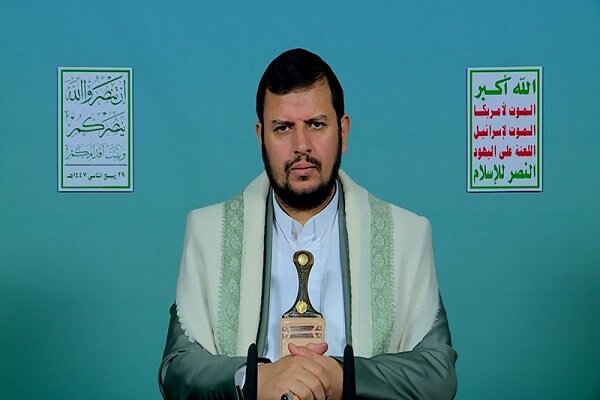 السيد الحوثي: العدو الأمريكي اضطر للهدنة مع ايران بعد تكبده خسائر كبيرة