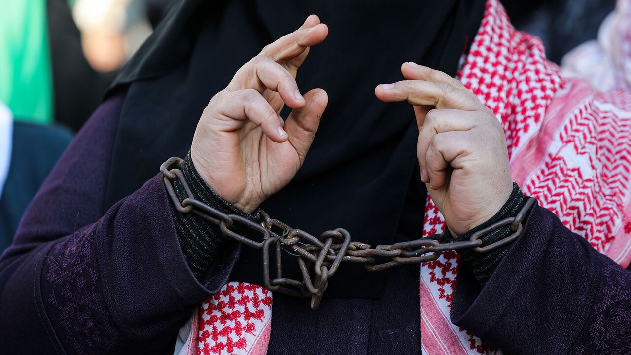 Hamas Labels Abuse of Palestinian Women Detainees a ‘War Crime’