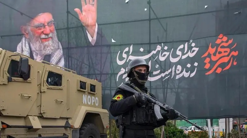 إيران ترد على ترامب وموقف واشنطن الصعب للعودة إلى الحرب