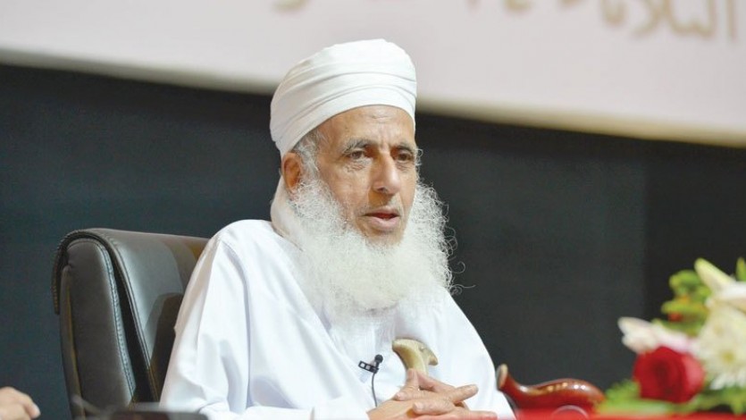 مفتي عُمان يشيد بـ«أسطول الصمود العالمي» ويجدد دعمه لفلسطين.. مواقف ثابتة في مواجهة الاحتلال
