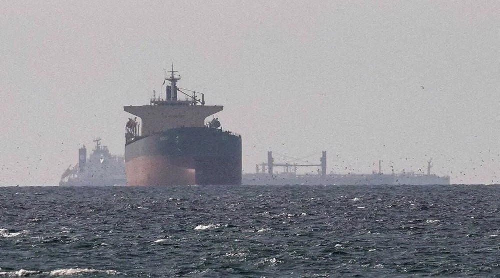 Strait of Hormuz Saw No Commercial or Oil Tanker Traffic in Past Hours, Says IRGC