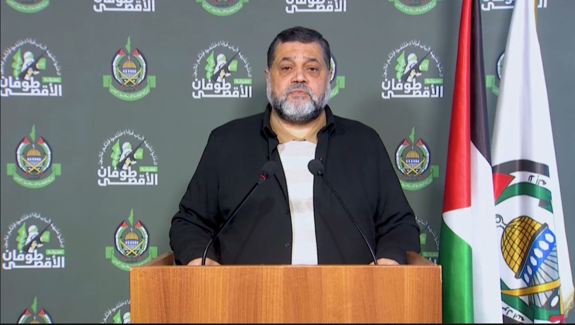 حماس: ملادينوف يعبّر عن الموقف الإسرائيلي وحصر المفاوضات بسلاح المقاومة مرفوض