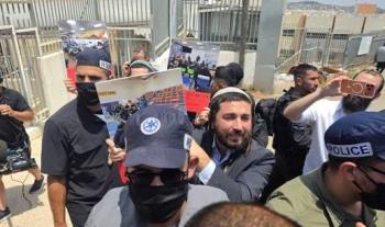 رهط تغلق مدارسها في وجه سوكوت: تصدٍّ جماعي لمحاولات التحريض واستثمار التعليم في المعركة السياسية