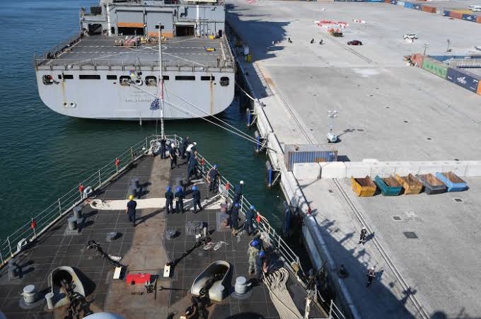 Oman Facing Tough Dilemma after Iran Duqm Port Message