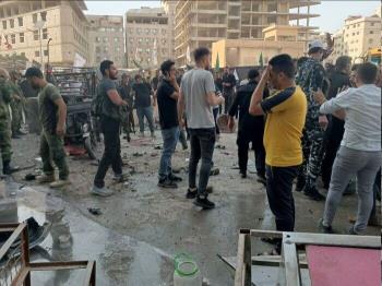 كواليس تفجيرات دمشق خلال زيارة ماكرون