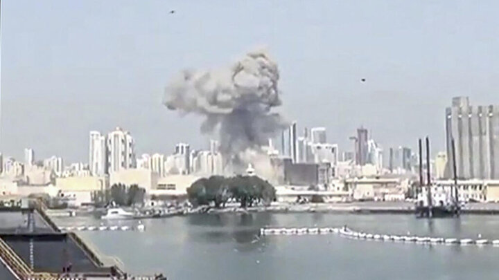Loud Explosions Reported in Kuwait and Bahrain