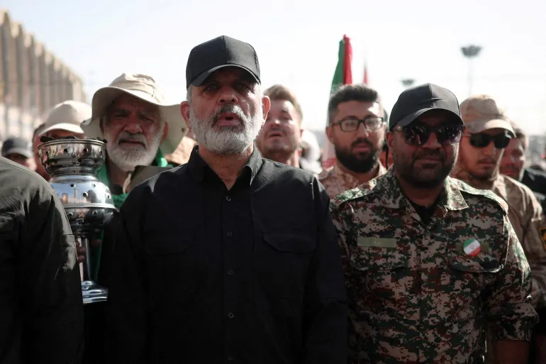 الجزیره: چه کسانی در ایران قدرت سیاسی و نظامی در اختیار دارند؟