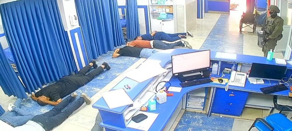 اقتحام مستشفى في نابلس واعتقال جرحى يشعل الإدانات.. وحزب الله يندد بمجزرة قرية تل