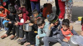 تحذير طبي قاسٍ: 1.6 مليون فلسطيني في غزة على حافة المجاعة وانهيار المنظومة الصحية