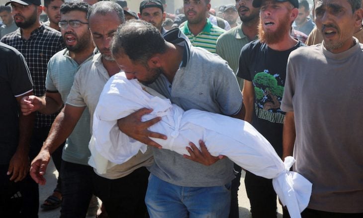 غزة.. مذبحة الألف يوم.. 1.022 رضيعاً بين الشهداء.. وطفلة تصرخ: "قد نموت في أي لحظة"