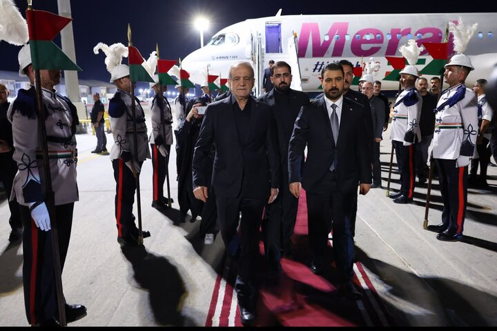Iranian President Arrives in Iraq’s Holy City of Najaf