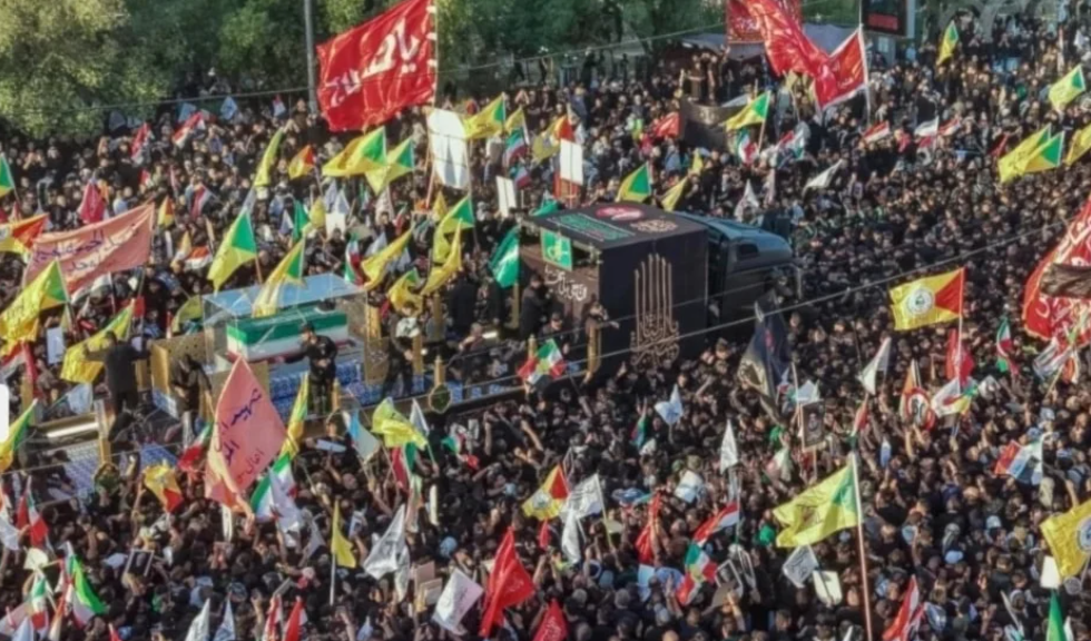 Massive Crowds Welcome Ayatollah Khamenei’s Body in Karbala