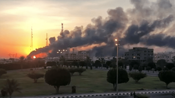 حمله مجدد پهپادی انصارالله به آرامکو در جیزان