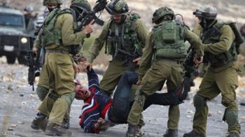 الكيان الصهيوني يعترف بـ"خطورة" كتابة أرقام على جباه معتقلين فلسطينيين ويؤكد استخلاص العبر