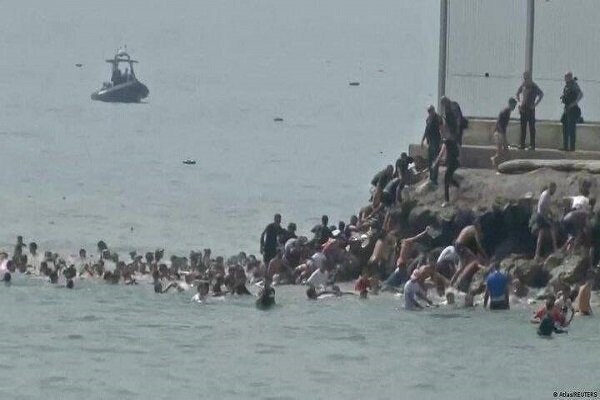 أزمة الهجرة في إسبانيا.. هل تتحول مواقف مدريد تجاه فلسطين إلى مواجهة مع إسرائيل؟