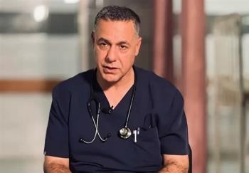 "أطلقوا سراحي.. حياتي في خطر": صرخة الدكتور حسام أبو صفية من عمق المعتقل تعيد قضية أطباء غزة إلى واجهة الضمير العالمي