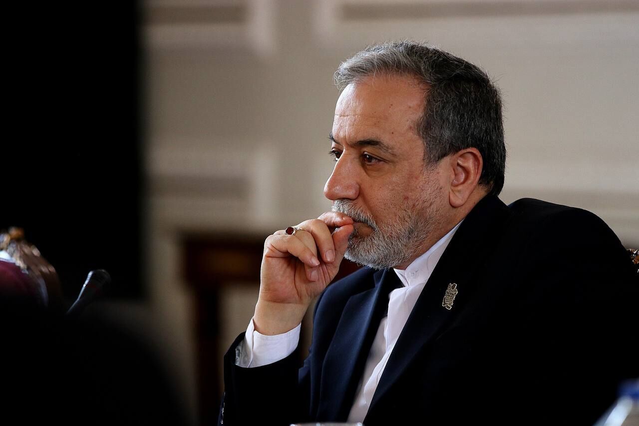 Araghchi Reaffirms Iran’s Commitment to Resistance Amid Pressure
