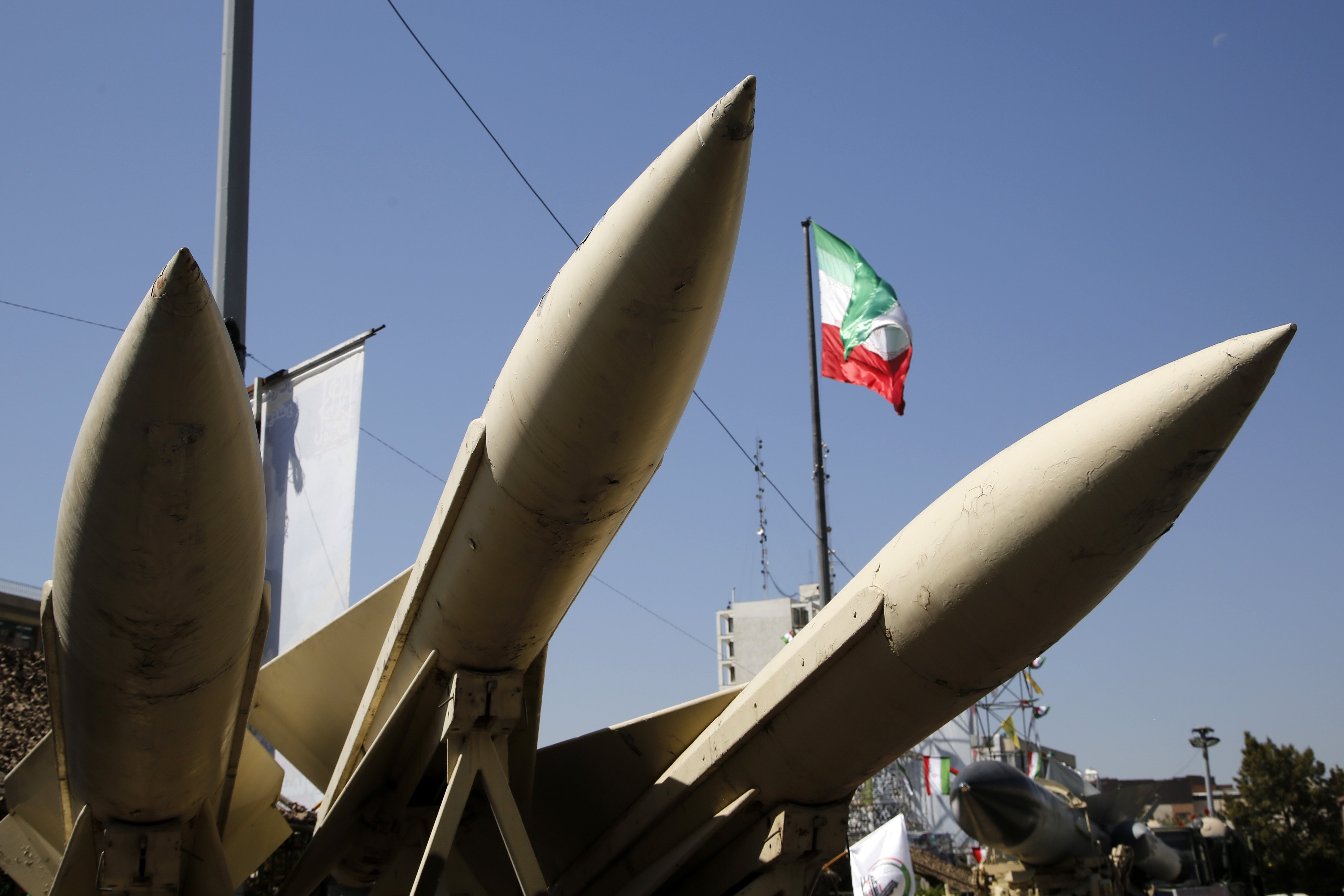 Iran Armed Forces: Trump Threats Expose US Strategic Failure