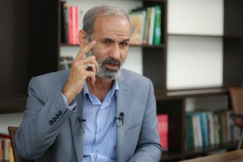 الدکتور سعد الله زارعي: الصدق والصراحة والثبات سرّ خلود السيد حسن نصر الله