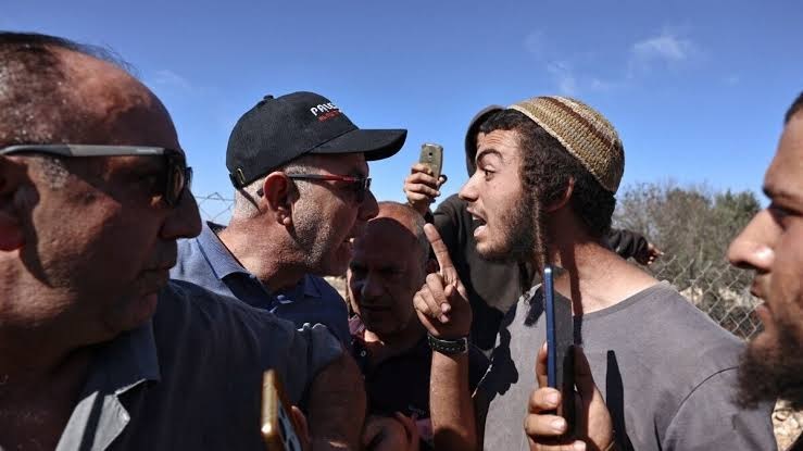 المستوطنون المتطرفون... حلفاء الأمس الذين أضحوا مأزق نتنياهو الأكبر اليوم