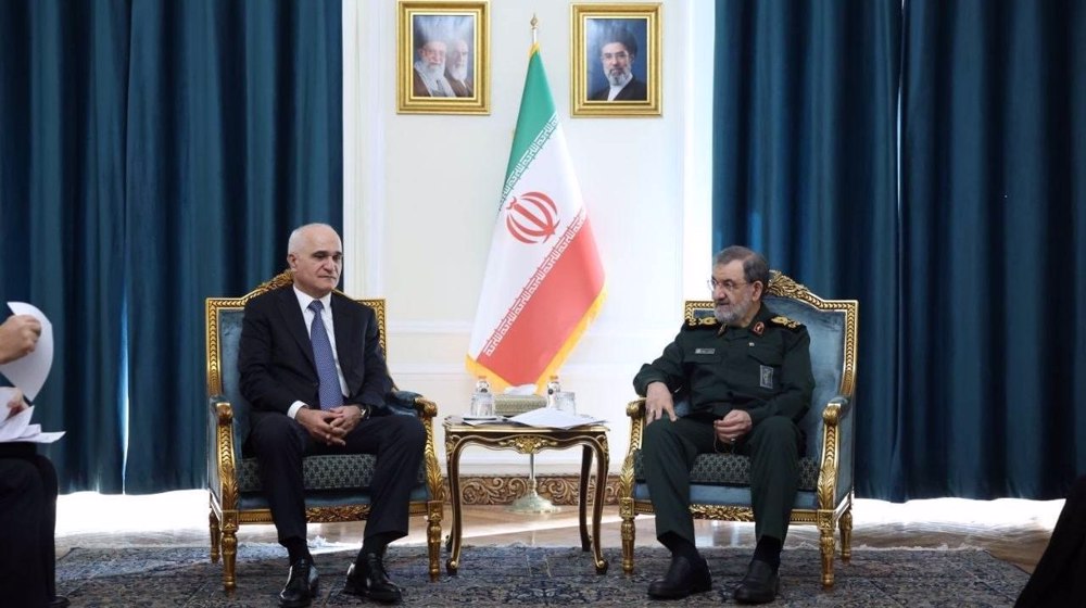 Iran Says Trump Is Trapped in A “Quagmire” And Struggling to Chart a Course