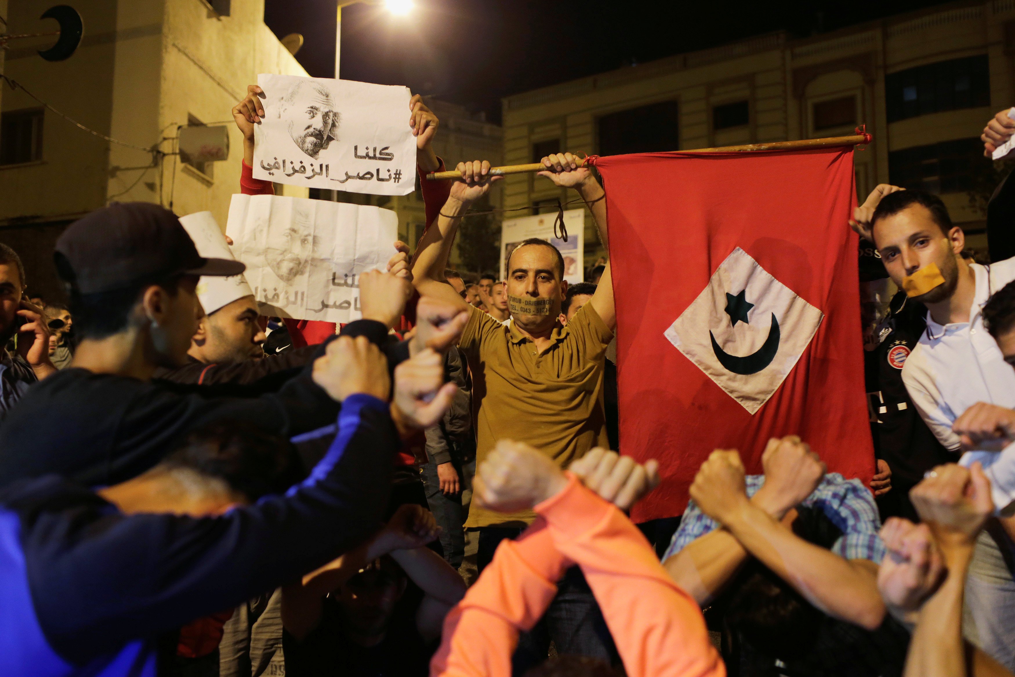 حراك الريف مستمر حتى عودة الزفزافي، هذا مايقوله المحتجون